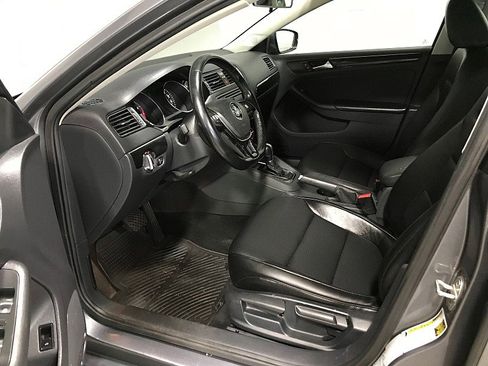 Used 2016 Volkswagen Jetta SEL w/ Lighting Package image 9