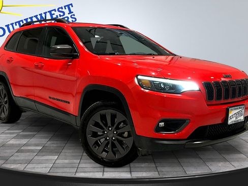 Used 2021 Jeep Cherokee Latitude Lux 80th Anniv w/ Quick Order Package 26U 80TH AWD/4WD image 3