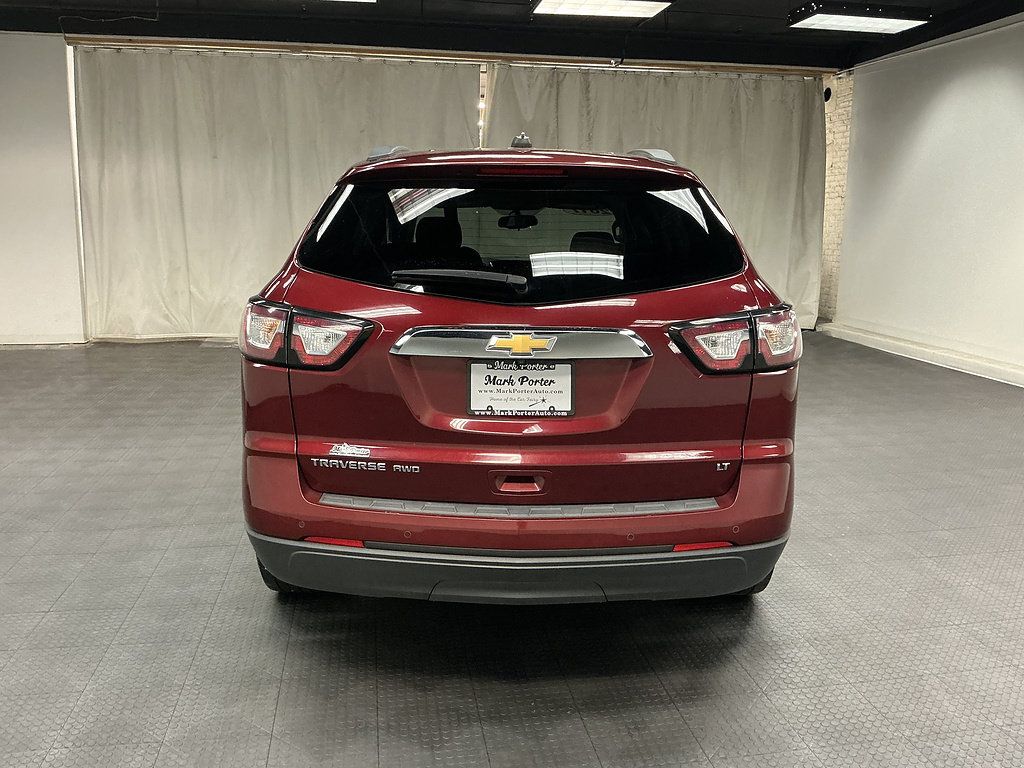 Used 2017 Chevrolet Traverse LT w/ Style and Technology Package AWD/4WD image 4