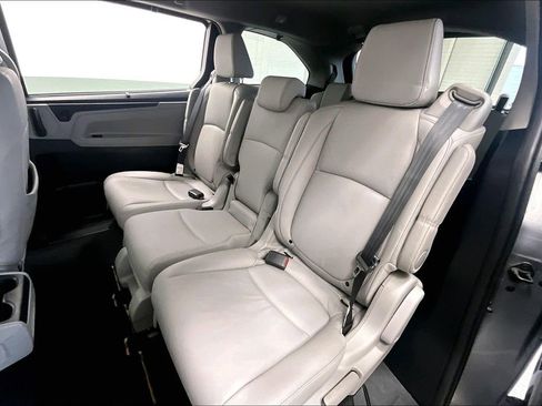Used 2023 Honda Odyssey EX-L image 27