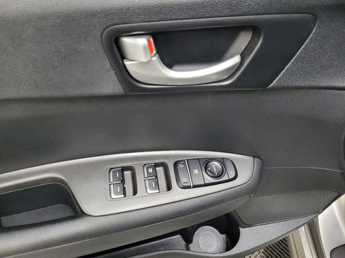 Used 2018 Kia Optima LX FWD image 27