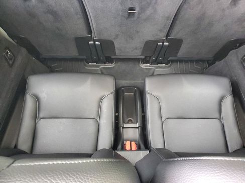 Used 2019 Volvo XC90 T5 Momentum w/ Advanced Package FWD image 11
