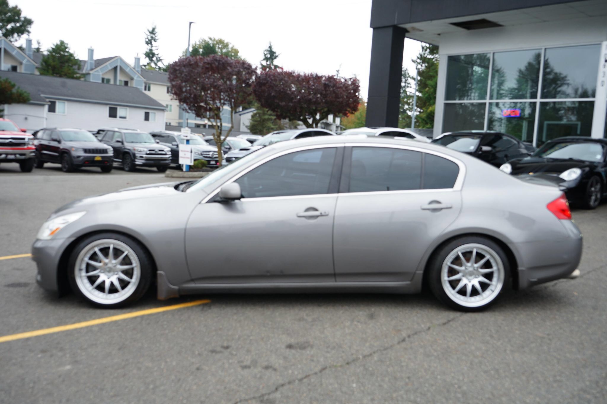 Used 2007 INFINITI G35 x Sedan w/ Premium Pkg AWD/4WD image 2