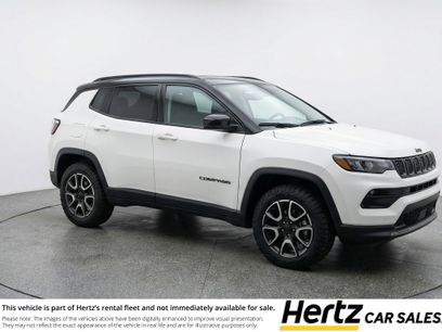 Used 2025 Jeep Compass Trailhawk