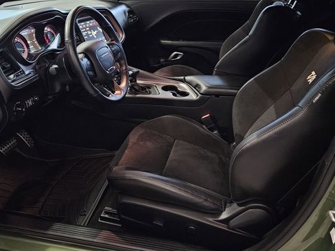 Used 2023 Dodge Challenger R/T Scat Pack w/ T/A Package image 24