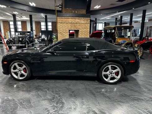 Used 2013 Chevrolet Camaro SS w/ RS Package RWD image 8