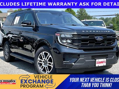 Used 2025 Ford Expedition Active