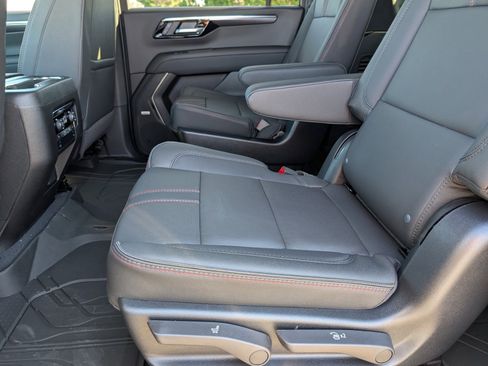 New 2026 Chevrolet Suburban RST w/ Comfort Package image 8