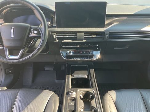 Used 2024 Lincoln Corsair Grand Touring image 22