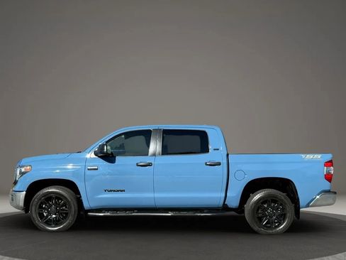 Used 2020 Toyota Tundra SR5 w/ SR5 Upgrade Package image 8