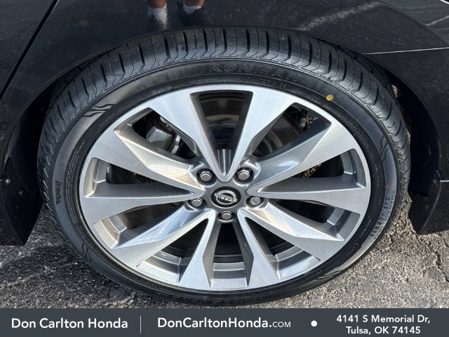 Used 2023 Nissan Maxima Platinum w/ Sport Mat Group FWD image 28