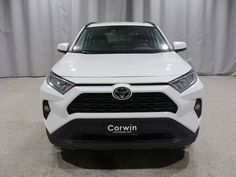 Used 2021 Toyota RAV4 XLE AWD/4WD image 7