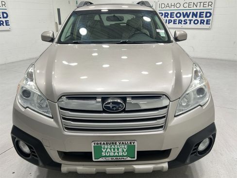 Used 2014 Subaru Outback 2.5i Limited image 3