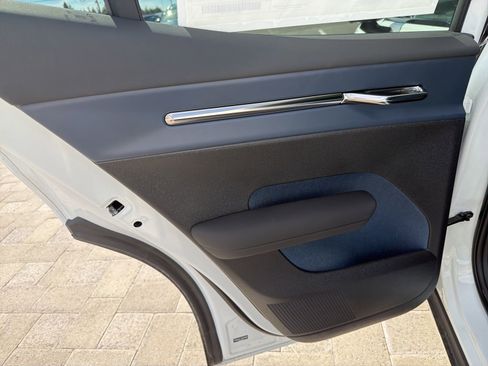 New 2026 Volvo EX30 Cross Country Ultra w/ Protection Package Premier image 20