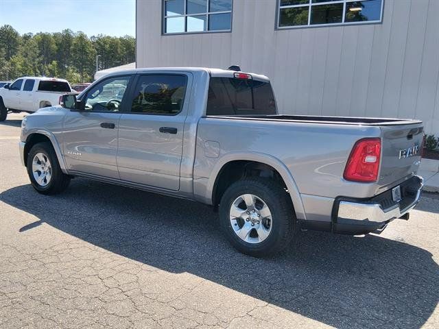 Used 2025 RAM 1500 Big Horn AWD/4WD image 5