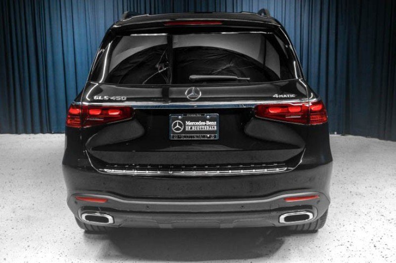 Certified 2026 Mercedes-Benz GLS 450 4MATIC image 5