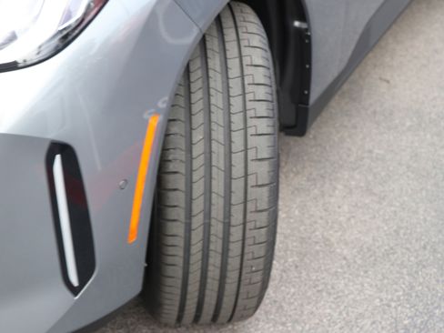 Used 2025 BMW X3 xDrive30i w/ Premium Package image 7