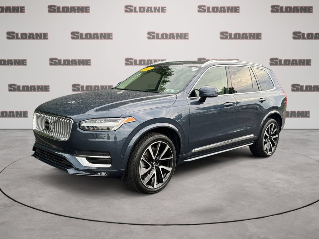 Used 2024 Volvo XC90 B6 Plus w/ Protection Package AWD/4WD image 1