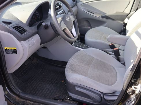 Used 2017 Hyundai Accent SE image 4