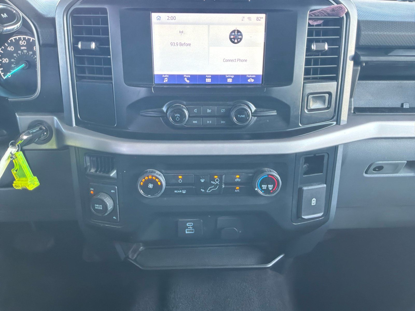 Used 2023 Ford F150 XLT AWD/4WD image 11