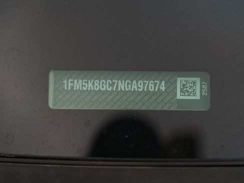 Used 2022 Ford Explorer ST w/ Equipment Group 401A AWD/4WD image 31