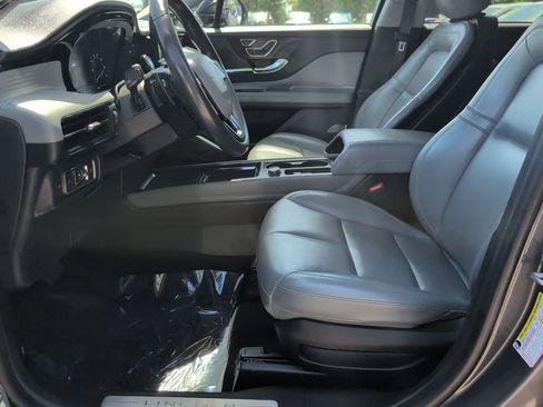 Used 2021 Lincoln Corsair FWD image 8