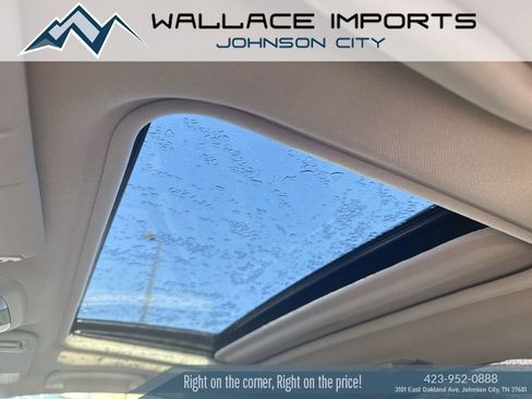 Used 2025 Subaru Crosstrek 2.0i Premium image 11