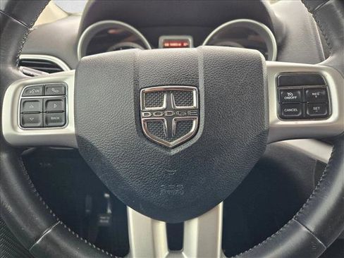 Used 2018 Dodge Journey SE w/ Popular Equipment Group image 19