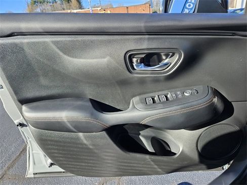 Used 2023 Honda HR-V Sport image 27