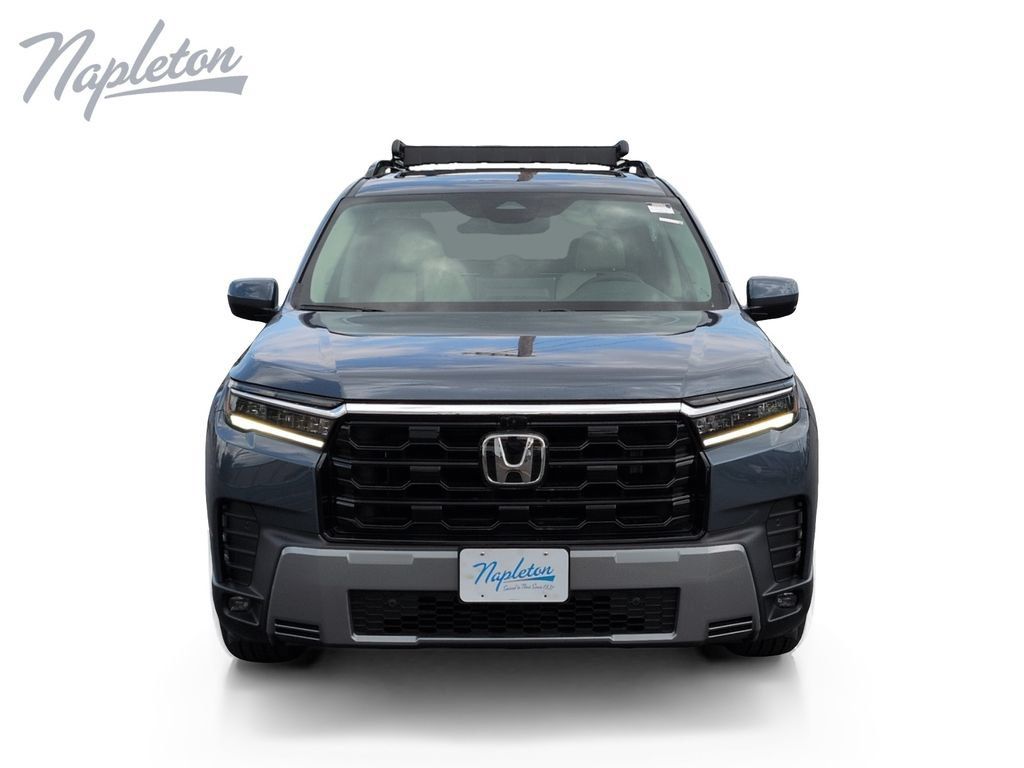New 2026 Honda Pilot Touring image 9