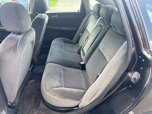 Used 2008 Chevrolet Impala LT FWD image 11