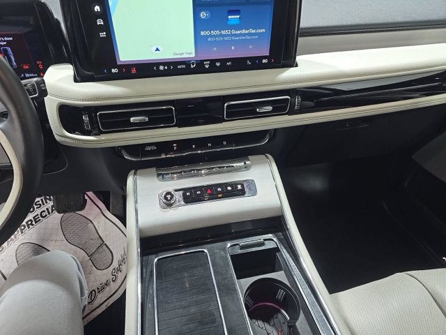 Used 2025 Lincoln Aviator Reserve w/ Equipment Group 201A AWD/4WD image 9
