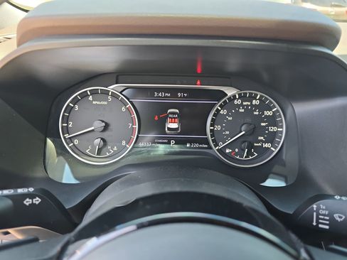 Used 2023 Nissan Rogue SV FWD image 22