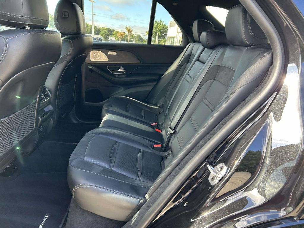Used 2023 Mercedes-Benz GLE 53 AMG 4MATIC image 11