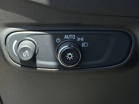 Used 2024 Chevrolet Equinox LT AWD/4WD image 31