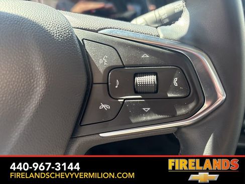 Used 2025 Chevrolet Trax ACTIV w/ Sunroof Package image 17