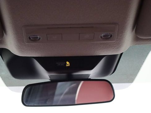 Used 2026 Nissan Kicks SV FWD image 22