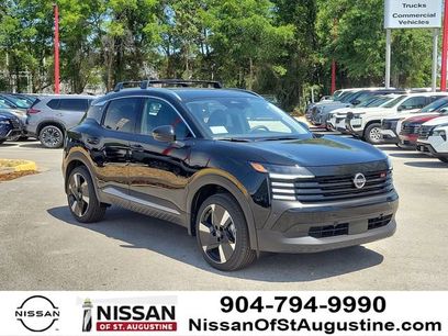 New 2026 Nissan Kicks SR w/ Cold Weather Package