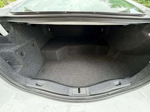 Used 2019 Ford Fusion SE FWD image 18