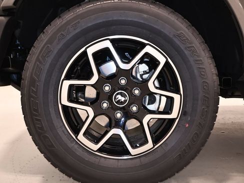 New 2026 Ford Bronco Outer Banks AWD/4WD image 36