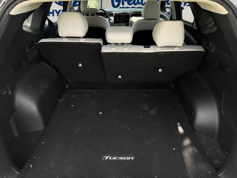 Used 2022 Hyundai Tucson Limited AWD/4WD image 9