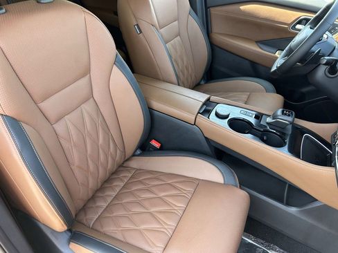 New 2026 Nissan Rogue Platinum image 10