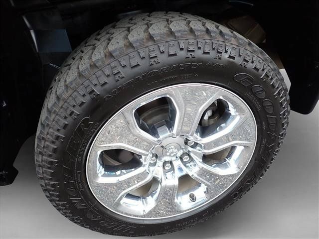 Used 2023 RAM 1500 Big Horn AWD/4WD image 7