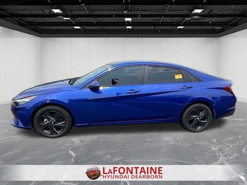 Used 2023 Hyundai Elantra SEL FWD image 1