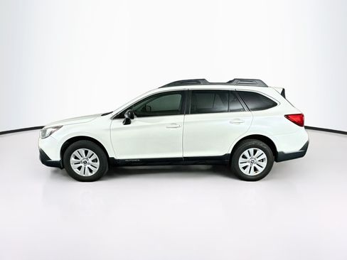 Used 2018 Subaru Outback 2.5i AWD/4WD image 4