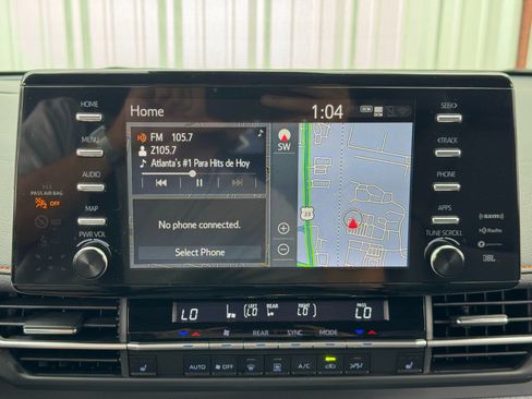 Used 2024 Toyota Sienna XSE image 24