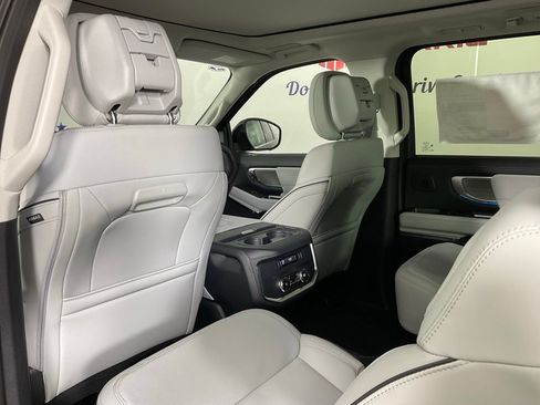 New 2027 Ford Expedition Platinum w/ Platinum Ultimate Package AWD/4WD image 15