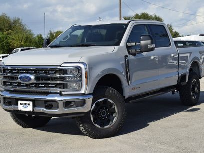 New 2026 Ford F250 Lariat w/ Tremor Off-Road Package