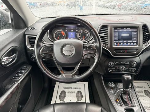 Used 2020 Jeep Cherokee Trailhawk w/ Cold Weather Group image 13