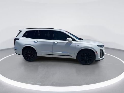 Used 2021 Cadillac XT6 Sport w/ LPO, ONYX Package AWD/4WD image 1